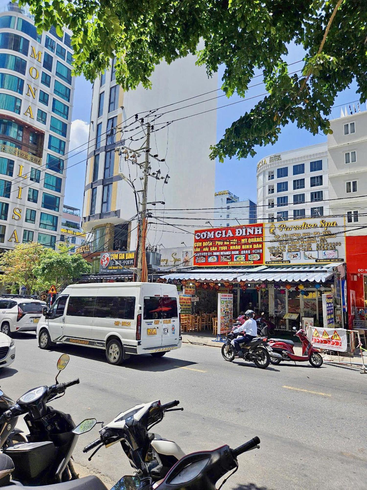 Blue Ocean Apartment At My Khe Da Nang Buitenkant foto